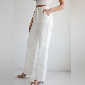 RE ONA Kaia carpenters pants 

Size L
Off white color